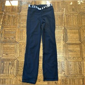 Lululemon Navy Blue leggings